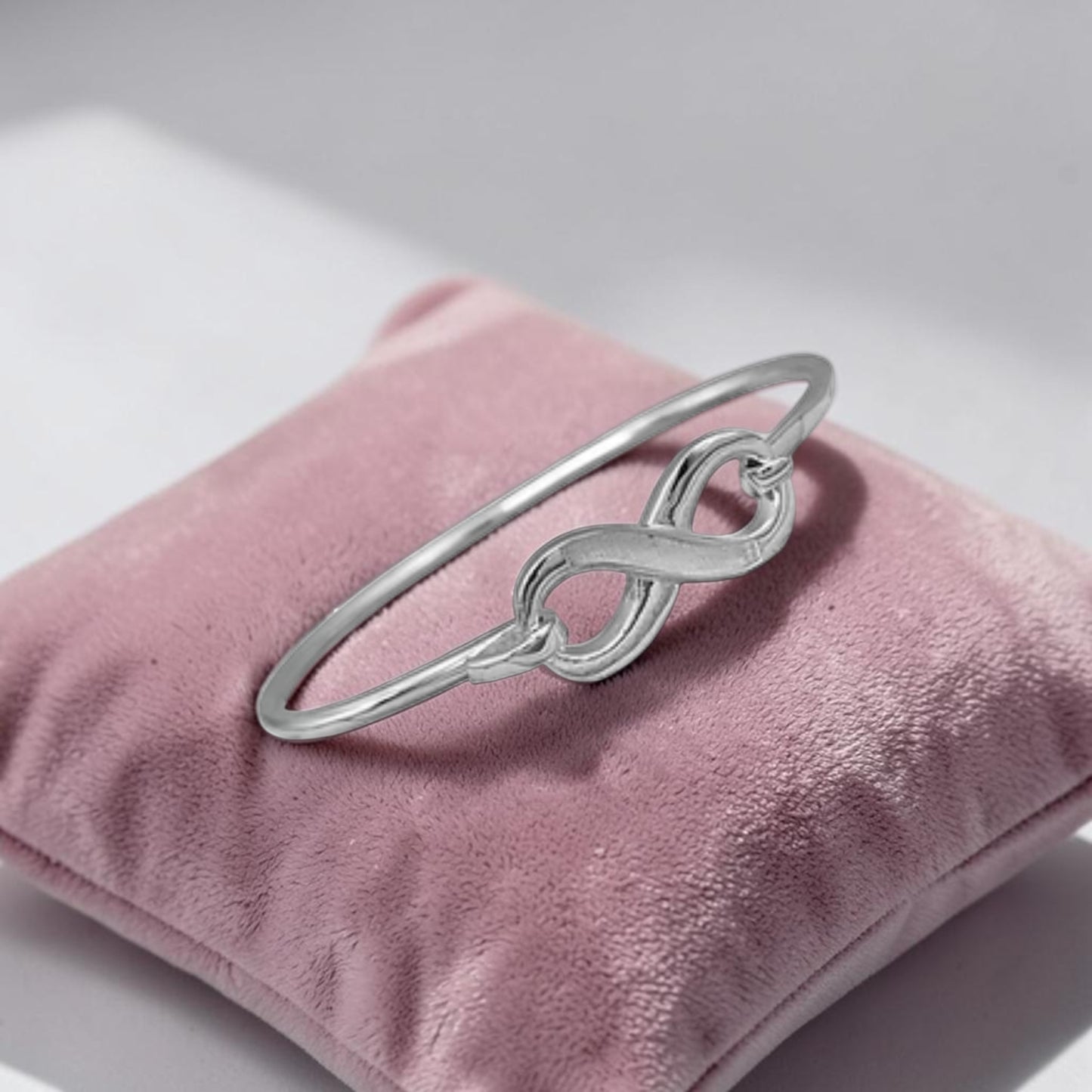 INFINITY BANGLE