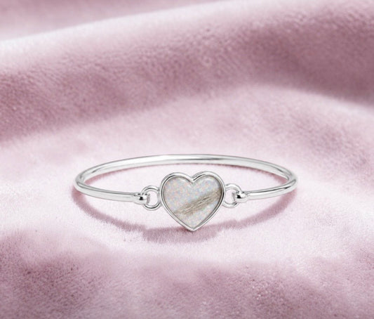 HEART HOOKED BANGLE
