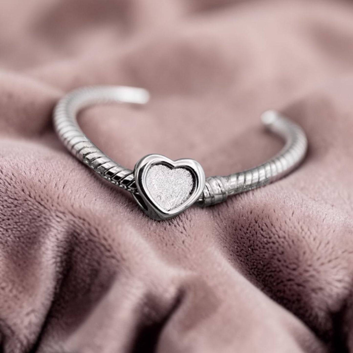SERENITY CHARM